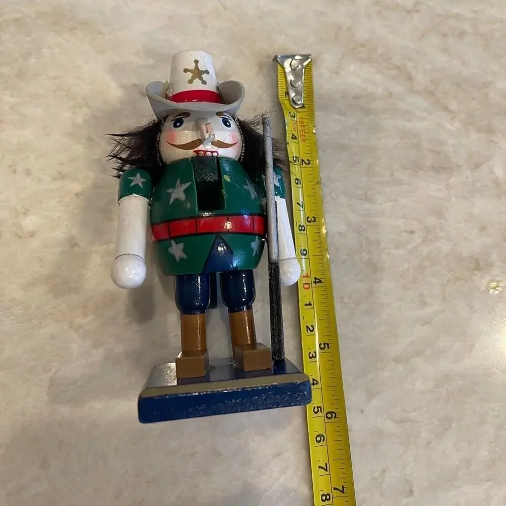 Nutcracker Sheriff cowboy soldier Christmas